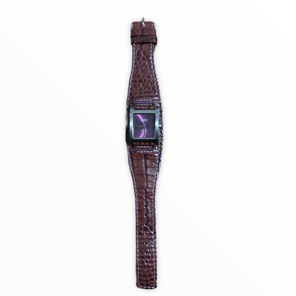 Leather Roots Watch - Picture 2 of 4